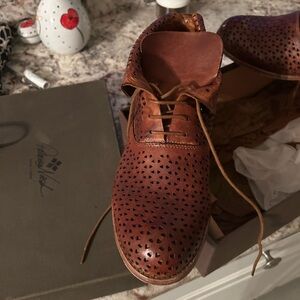 Ladies Brown Leather Shoes